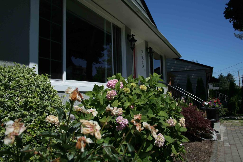 Semi Centre House White Rock Exterior foto